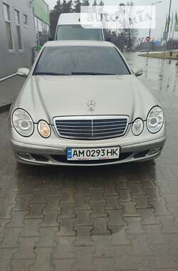 Седан Mercedes-Benz E-Class 2004 в Андрушівці