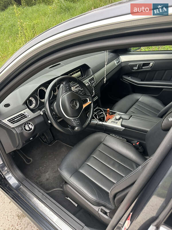 Седан Mercedes-Benz E-Class 2014 в Львове фото 12 Седан Mercedes-Benz E-Class 2014 в Львове