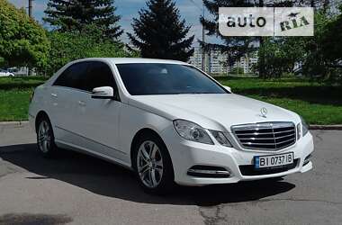 Седан Mercedes-Benz E-Class 2012 в Полтаве