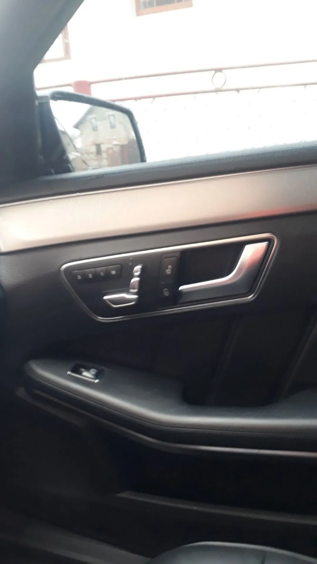 2013 Mercedes-Benz E-klasse - мініатюра 12