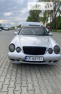 Седан Mercedes-Benz E-Class 2000 в Новоселиці