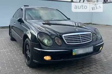 Mercedes-Benz E-Class 2004