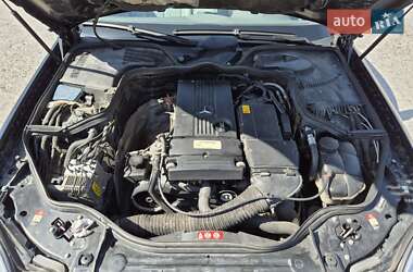 Седан Mercedes-Benz E-Class 2005 в 