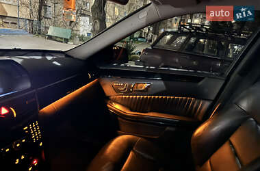 Седан Mercedes-Benz E-Class 2011 в 