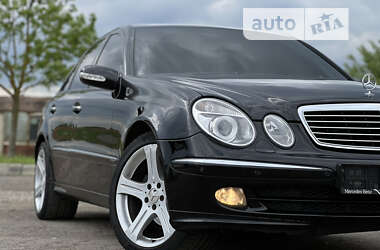 Седан Mercedes-Benz E-Class 2004 в Ивано-Франковске