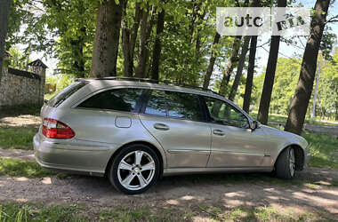 Универсал Mercedes-Benz E-Class 2004 в Львове