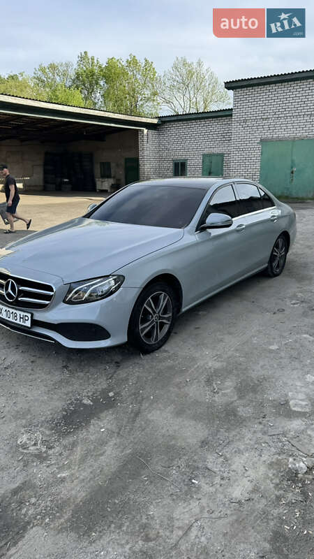 Седан Mercedes-Benz E-Class 2018 в Хмельницком
