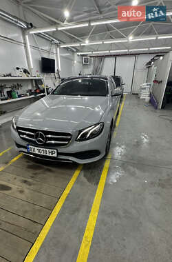 Седан Mercedes-Benz E-Class 2018 в 