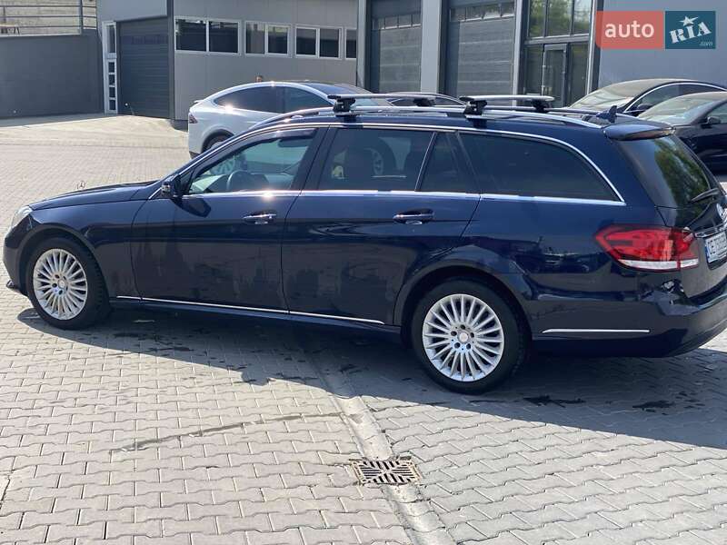 Универсал Mercedes-Benz E-Class 2015 в Черновцах