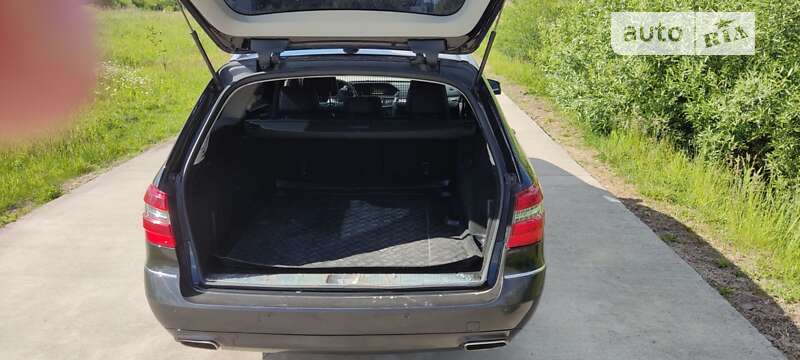Универсал Mercedes-Benz E-Class 2011 в Николаеве фото 10 Универсал Mercedes-Benz E-Class 2011 в Николаеве
