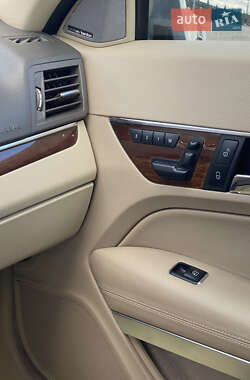 Кабриолет Mercedes-Benz E-Class 2010 в 