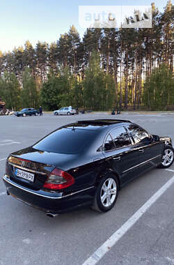 Седан Mercedes-Benz E-Class 2007 в Киеве