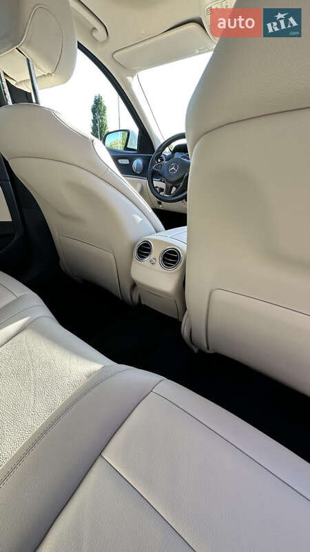 Седан Mercedes-Benz E-Class 2017 в Кременчуге