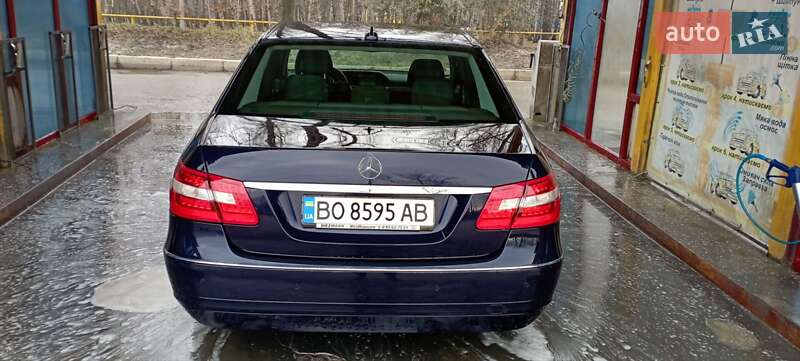 Седан Mercedes-Benz E-Class 2010 в Тернополе фото 4 Седан Mercedes-Benz E-Class 2010 в Тернополе