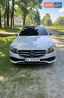 Седан Mercedes-Benz E-Class 2018 в 