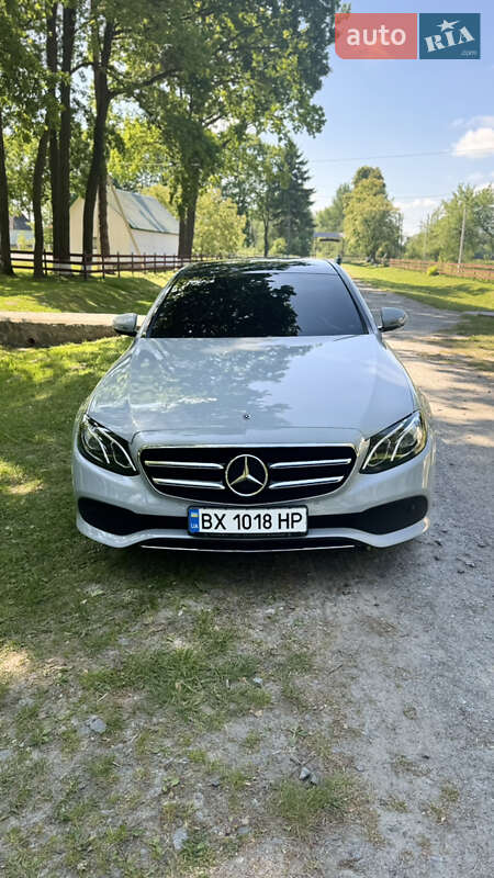 Седан Mercedes-Benz E-Class 2018 в Хмельницком