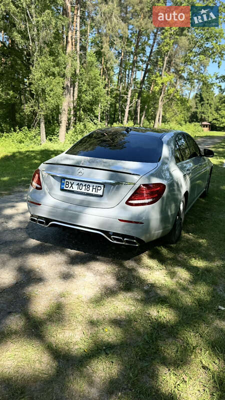 Седан Mercedes-Benz E-Class 2018 в Хмельницком