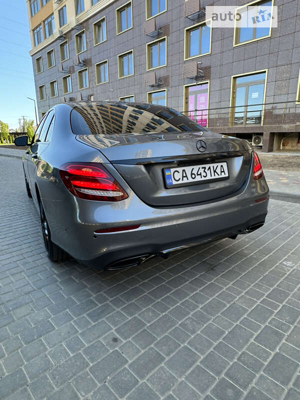 Седан Mercedes-Benz E-Class 2017 в Одессе