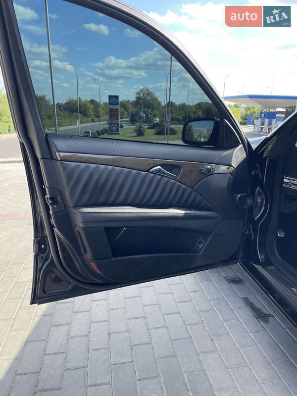 Седан Mercedes-Benz E-Class 2008 в Жмеринке