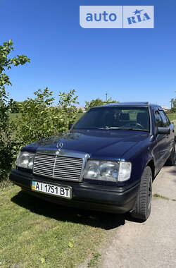 Седан Mercedes-Benz E-Class 1989 в Білій Церкві