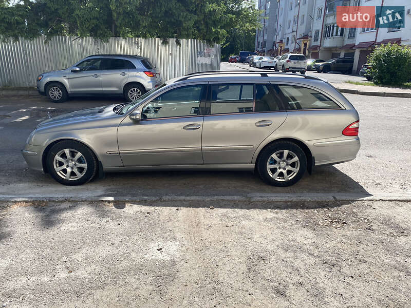Универсал Mercedes-Benz E-Class 2003 в Львове