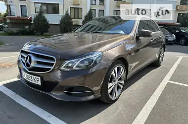 Mercedes-Benz E-Class 2015