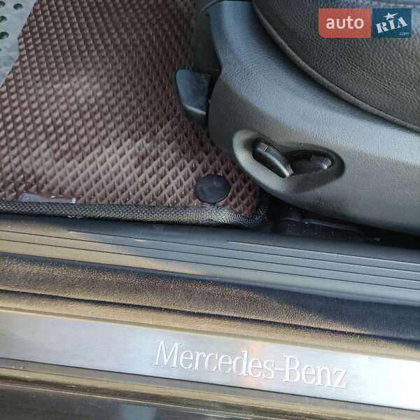 Универсал Mercedes-Benz E-Class 2004 в Погребище фото 15 Универсал Mercedes-Benz E-Class 2004 в Погребище