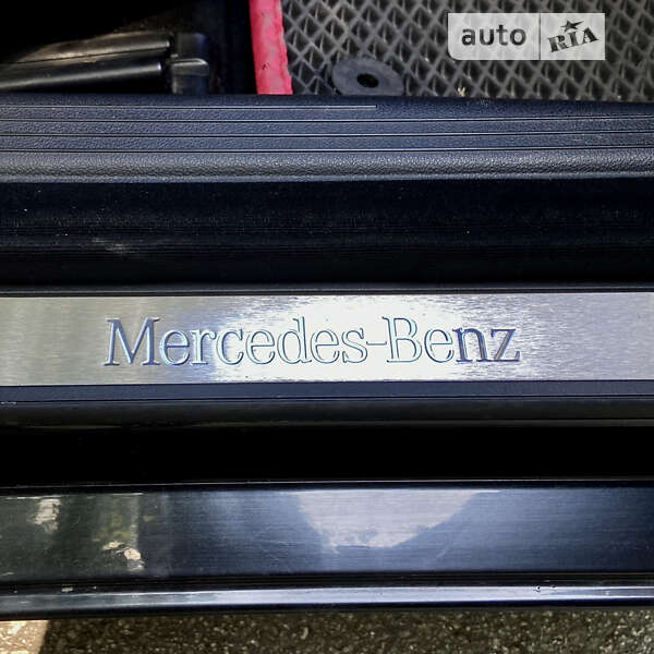 Седан Mercedes-Benz E-Class 2007 в Днепре