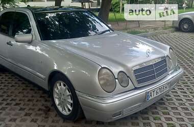 Седан Mercedes-Benz E-Class 1997 в Коломиї