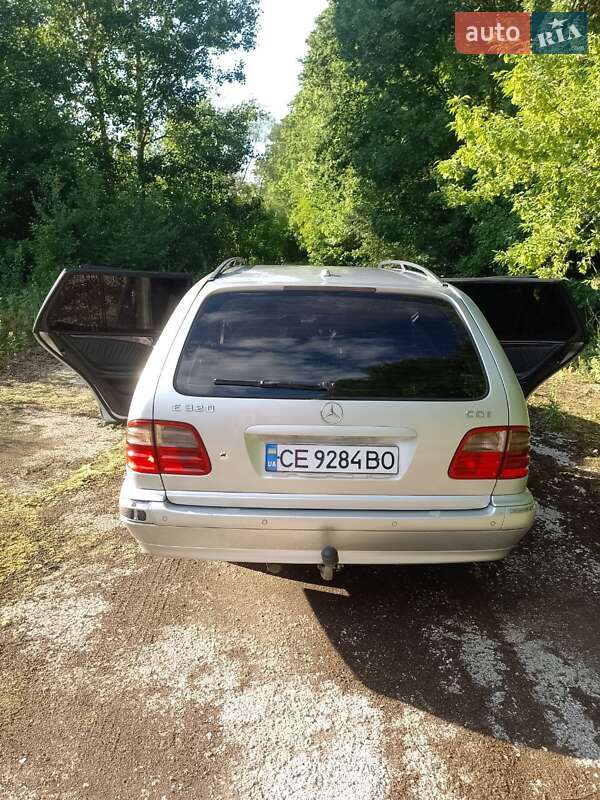 Універсал Mercedes-Benz E-Class 2002 в Кельменцях