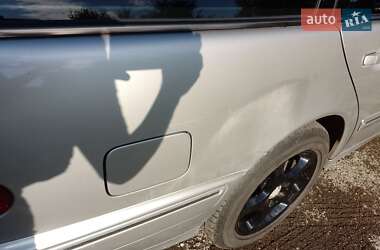 Универсал Mercedes-Benz E-Class 2002 в 