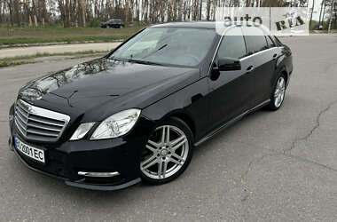 Седан Mercedes-Benz E-Class 2012 в Харькове