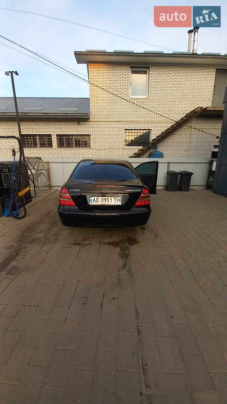Седан Mercedes-Benz E-Class 2003 в Ивано-Франковске