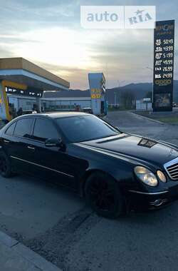 Седан Mercedes-Benz E-Class 2007 в Хусті