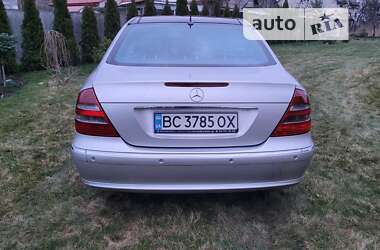 Седан Mercedes-Benz E-Class 2002 в Глинянах