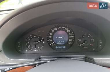 Седан Mercedes-Benz E-Class 2003 в Тернополе