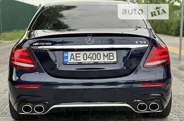 Седан Mercedes-Benz E-Class 2016 в 