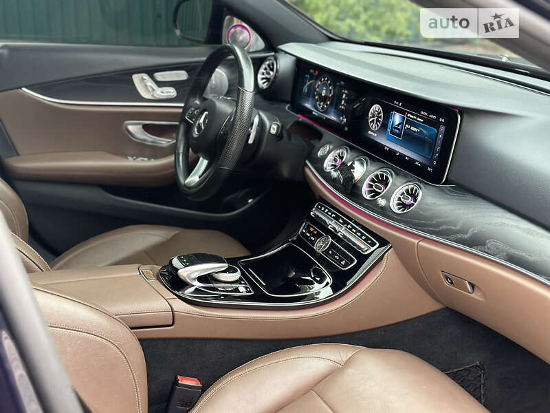 Седан Mercedes-Benz E-Class 2016 в Киеве фото 12 Седан Mercedes-Benz E-Class 2016 в Киеве