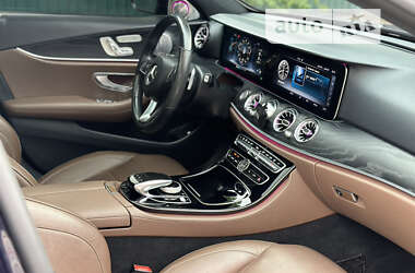 Седан Mercedes-Benz E-Class 2016 в 