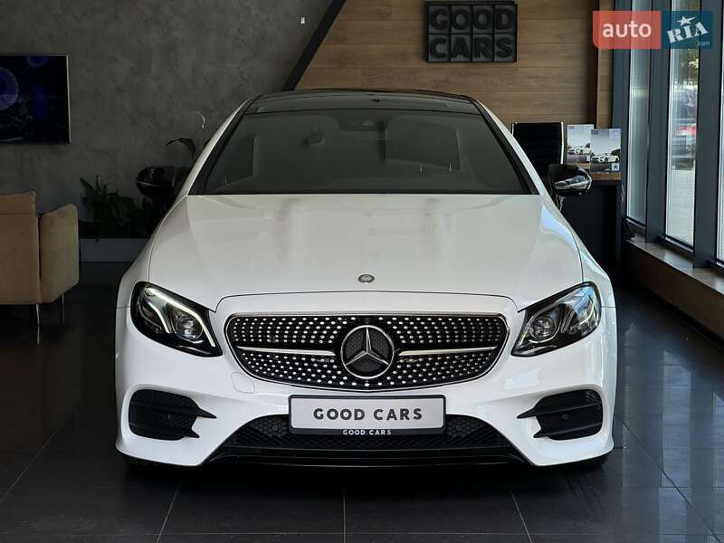 Купе Mercedes-Benz E-Class 2017 в 