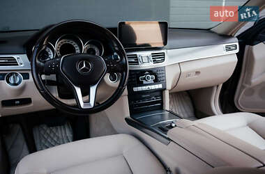 Седан Mercedes-Benz E-Class 2013 в Тернополе