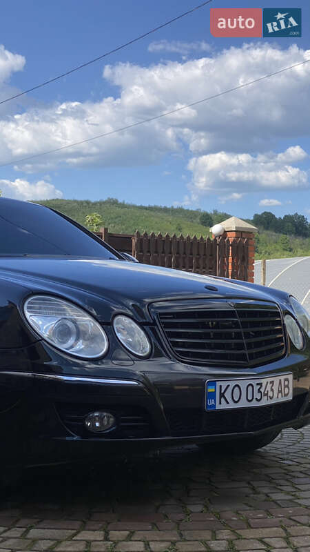 Седан Mercedes-Benz E-Class 2007 в Иршаве