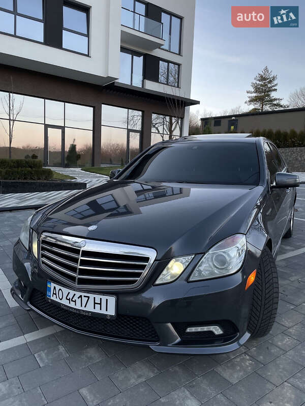 Mercedes-Benz E-Class 2010