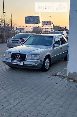 Седан Mercedes-Benz E-Class 1992 в Одесі