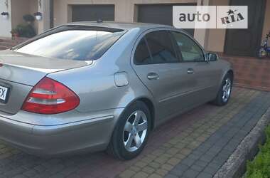 Седан Mercedes-Benz E-Class 2005 в Івано-Франківську