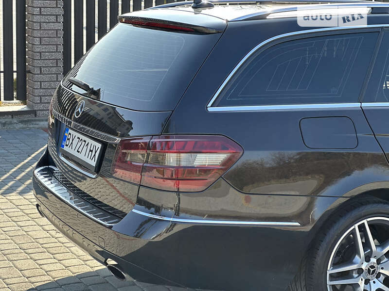 Універсал Mercedes-Benz E-Class 2011 в Старокостянтинові