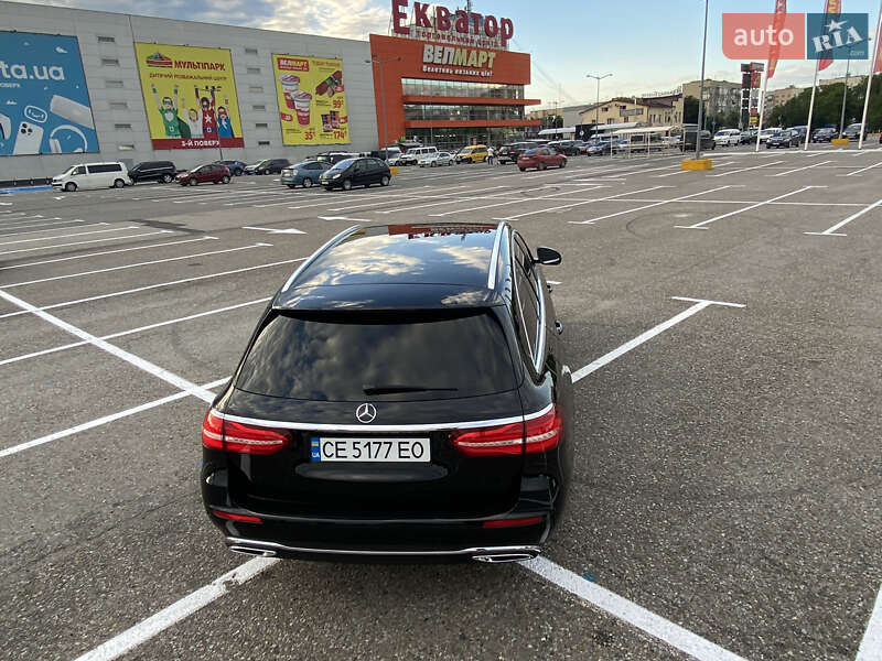 Універсал Mercedes-Benz E-Class 2018 в Чернівцях