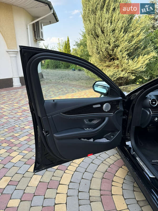 Универсал Mercedes-Benz E-Class 2021 в Харькове