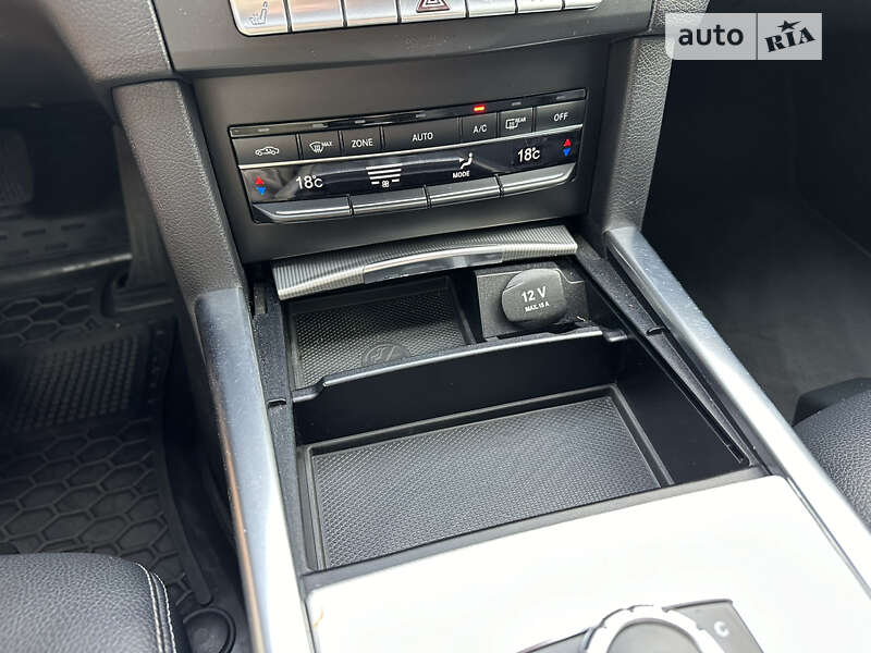Седан Mercedes-Benz E-Class 2015 в Киеве