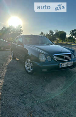 Седан Mercedes-Benz E-Class 2000 в Одесі